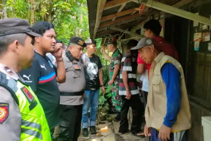 pria gombong