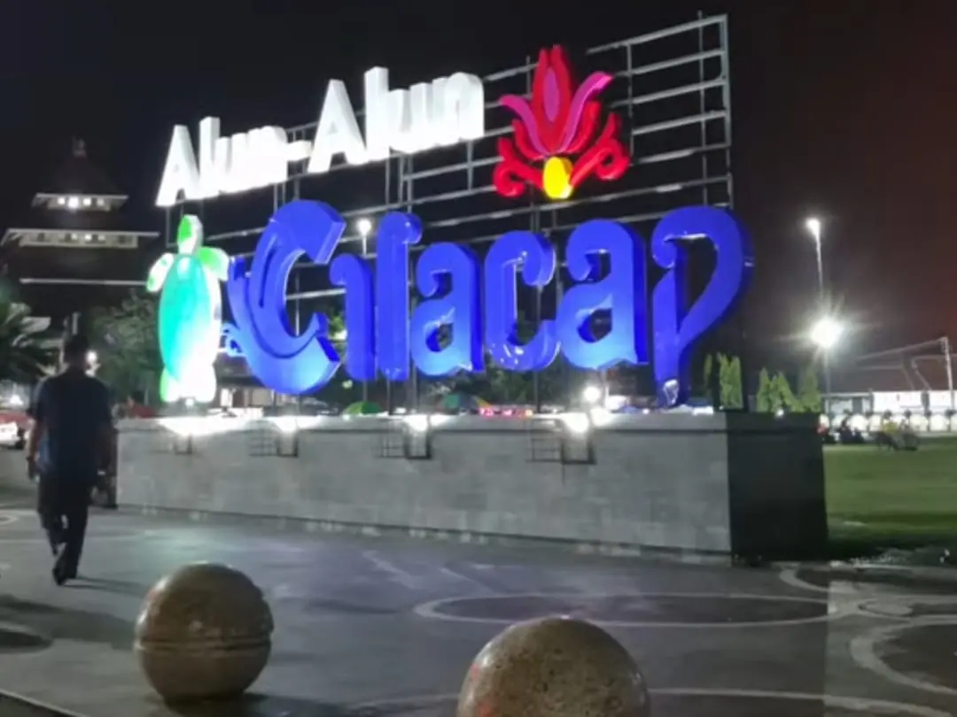 Alun-alun cilacap