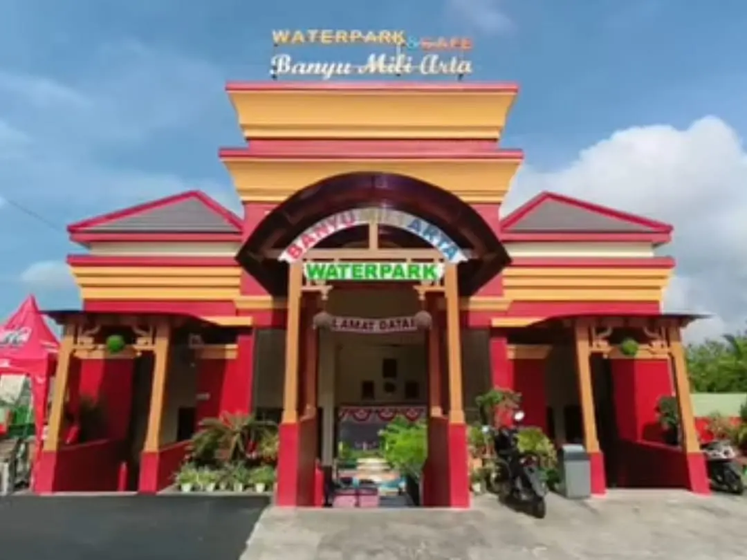 ​Waterpark & Cafe Banyu Mili Arta di Gandrungmangu, Cilacap. (Tangkapan layar Instagram @banyumiliarta)