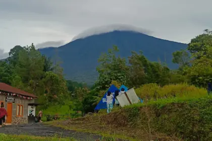 Kawasan Bukit Tengtung jadi primadona bagi masyarakat Baturraden dan sekitarnya di pagi hari Bulan Ramadan. (Foto: Dok cilacaptoday.com)