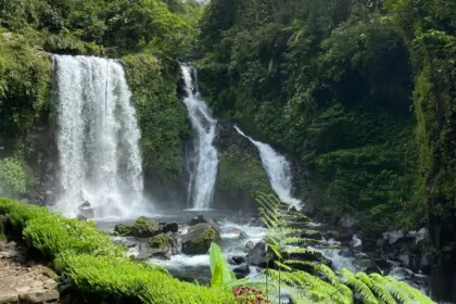 Curug jenggala baturraden