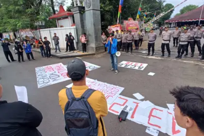 Demo di hut banyumas ke 455