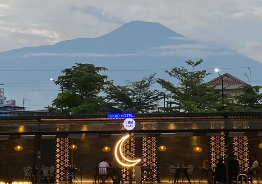 Daftar 10 hotel di Purwokerto yang menyediakan all you can eat untuk menu buka bersama. (Foto: Dok Seputar Banyumas)