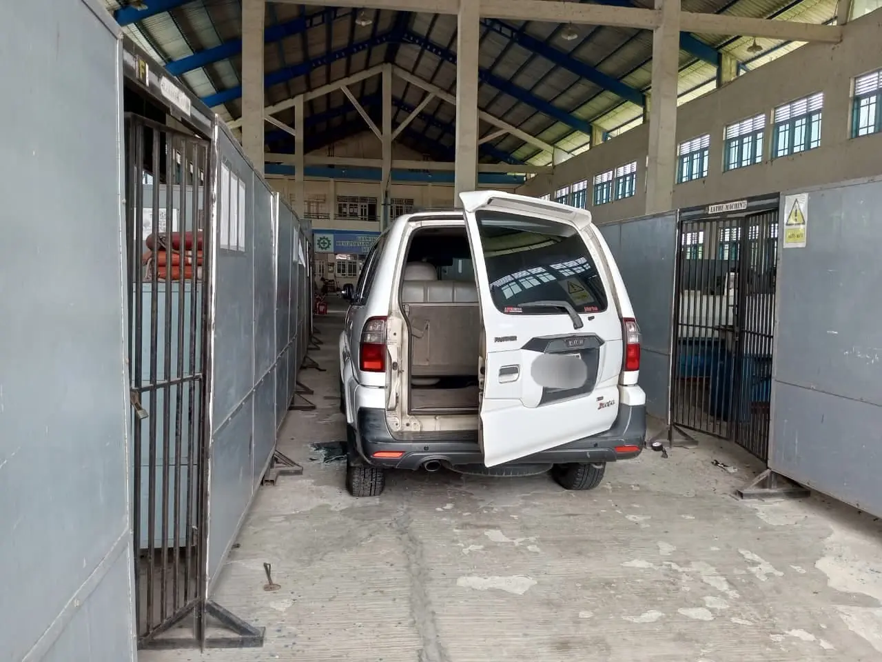 Lansia di Cilacap meninggal usai pingsan dan terkunci dalam mobil yang sedang dipanasi. (Damkar Cilacap).
