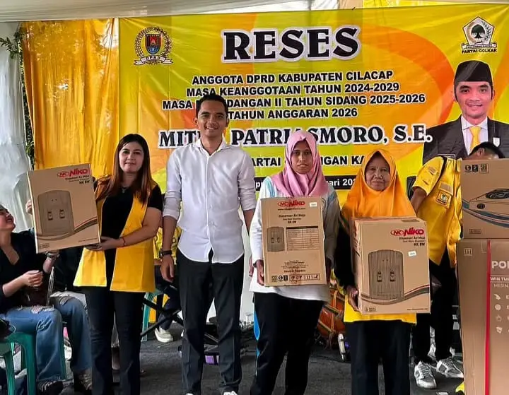 Mitra Patriasmoro mas moro