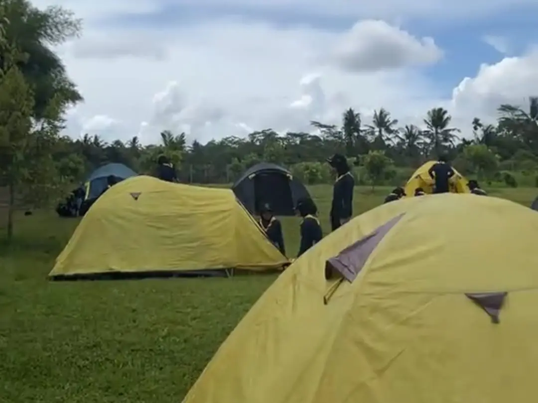 ​Beberapa fasilitas yang tersedia di Wahana Edukasi & Outbound Candi. (Foto: Tangkapan layar TikTok @wahanacandi)