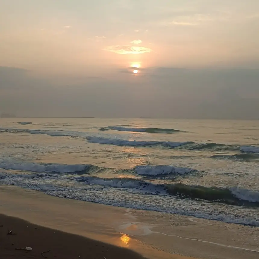 Pantai kemiren cilacap