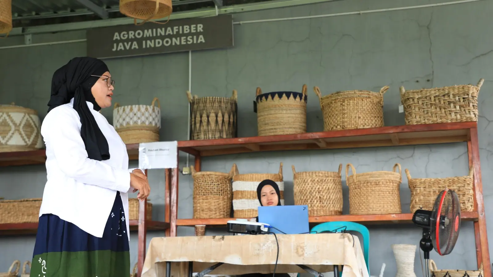 Produk olahan novita hermawan