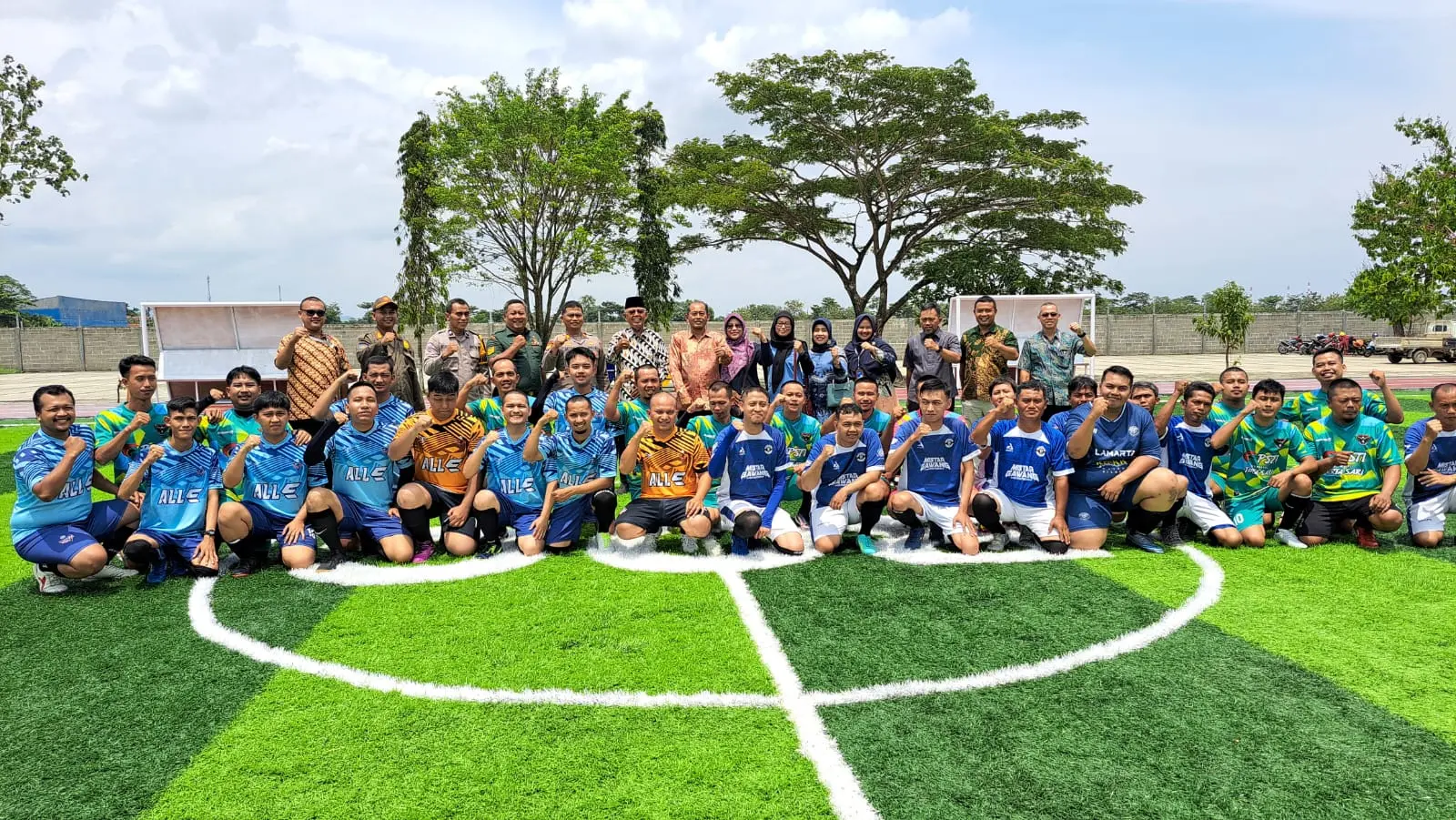 SMK Boedi Oetomo Cilacap resmikan Lapangan Mini Soccer standar nasional pertama di sekolah di Cilacap. (Tri Aji).
