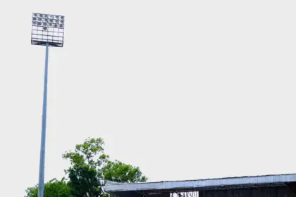 Keseruan jogging di Stadion WijayaKusuma, spot favorit masyarakat Cilacap. (Foto: Instagram @persebi_boyolali)