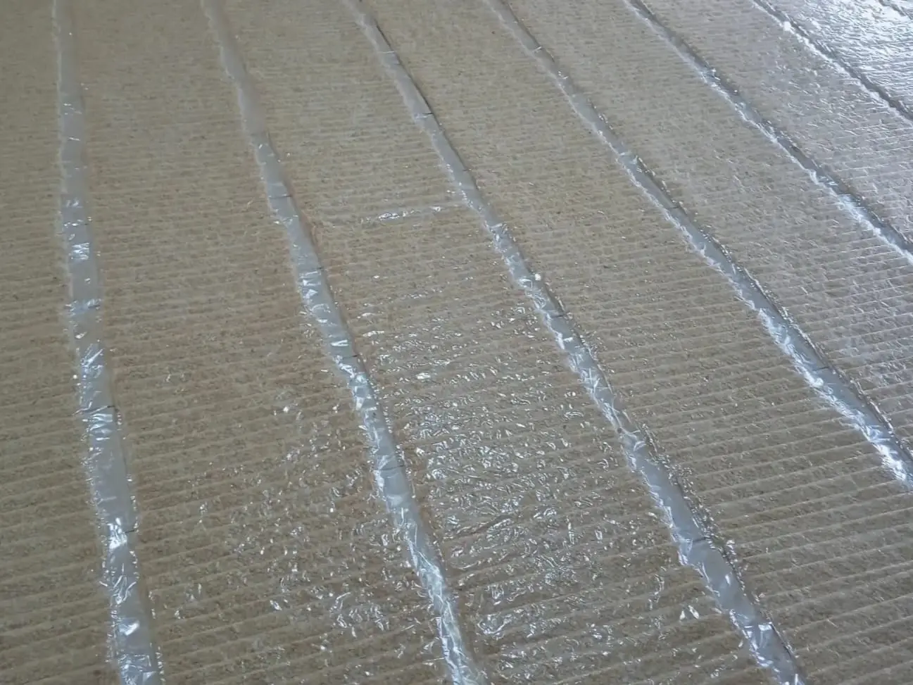 ​Proses produksi Super Tempe Penggalang yang mampu tembus 2.000 bungkus per hari. (Foto: Tangkapan layar TikTok @super_tempe)