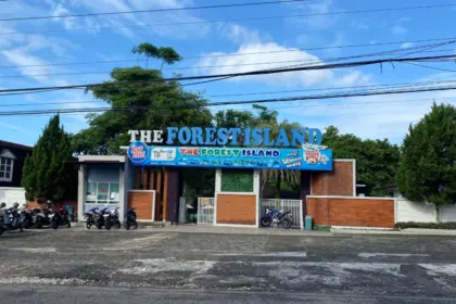 The Forest Island, wisata yang ada di Baturraden. (Foto: Dok Seputar Banyumas)