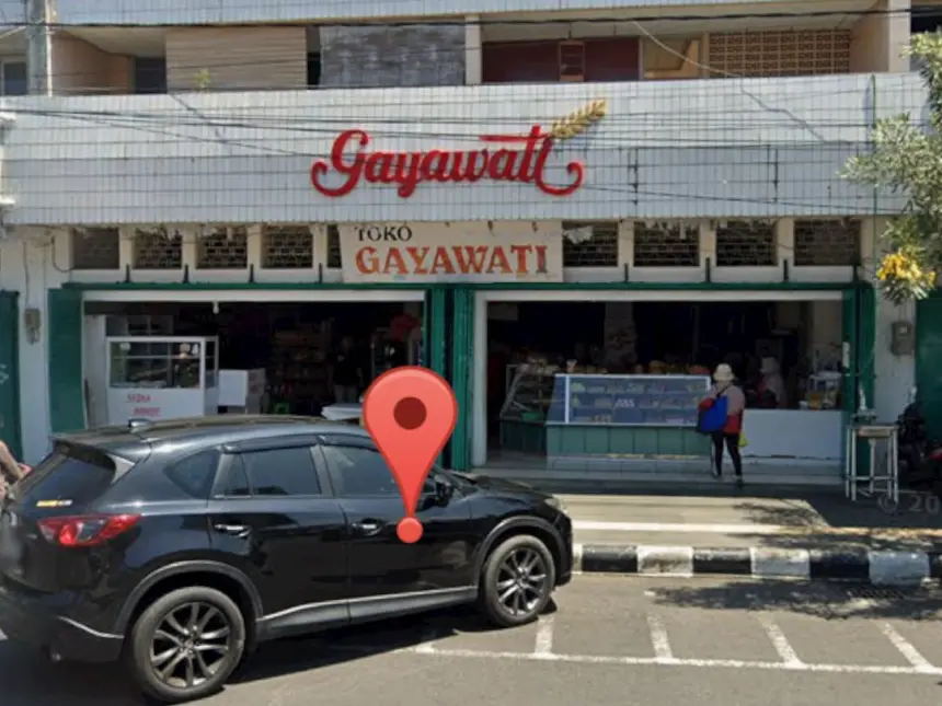 Toko roti gayawati cilacap