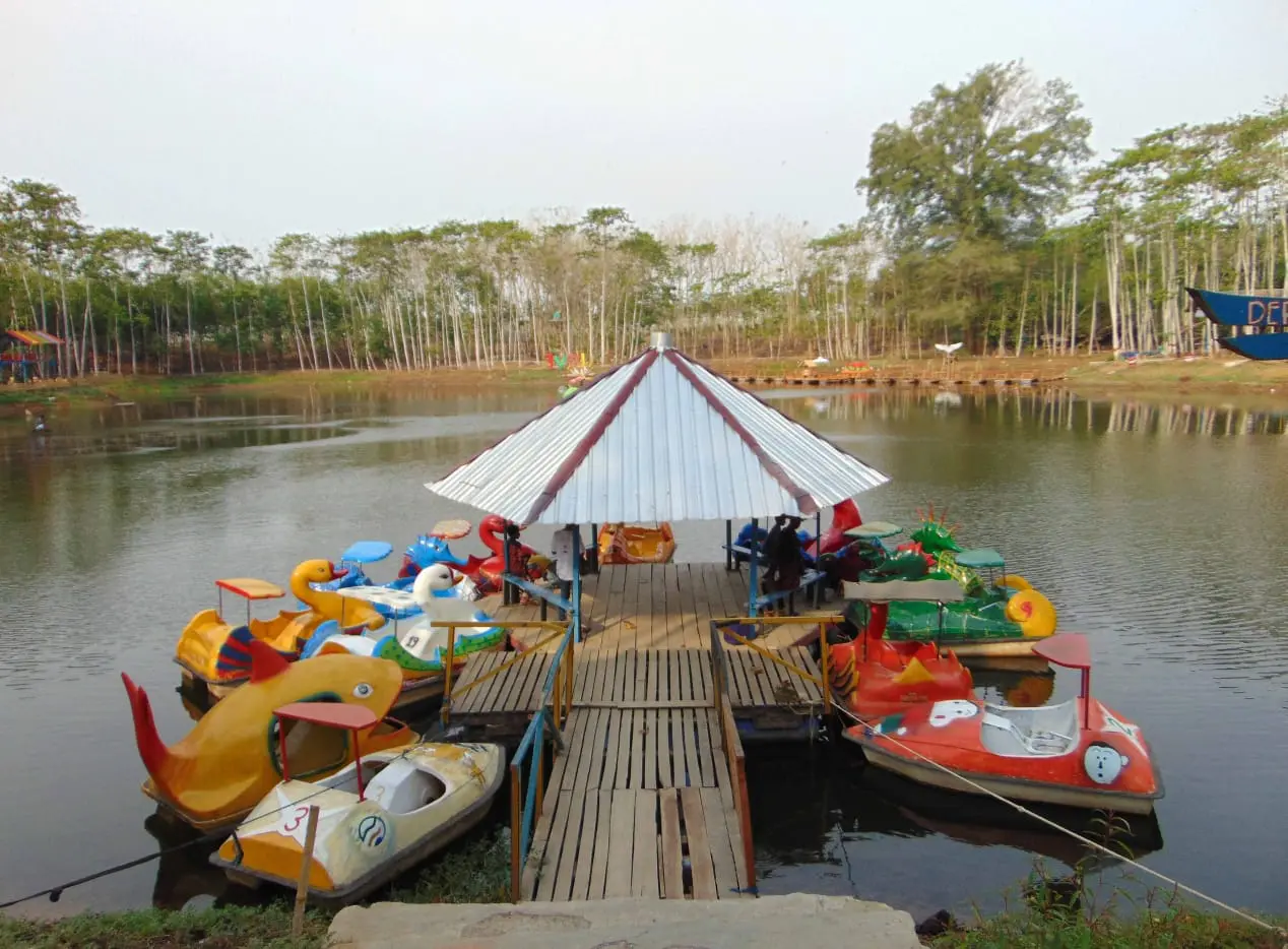 ​Waduk Kubangkangkung di Kecamatan Kawunganten. (Foto: visitjawatengah.jatengprov.go.id)