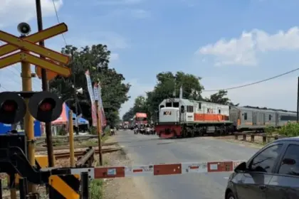 perjalanan kereta