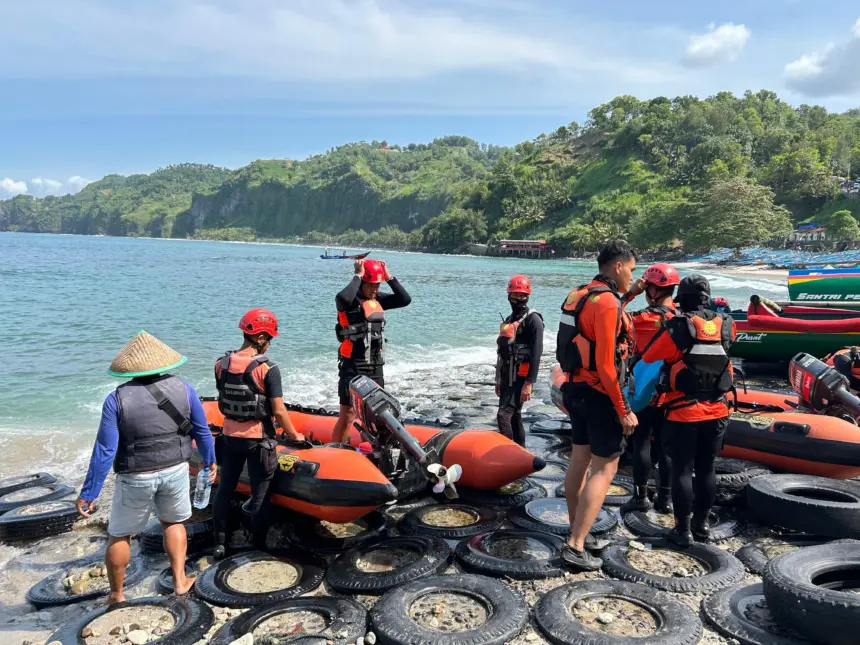 Nelayan hilang di pantai suwuk kebumen