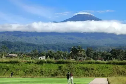Jogging Kalcer di Stadion Kemutug Lor Baturraden
