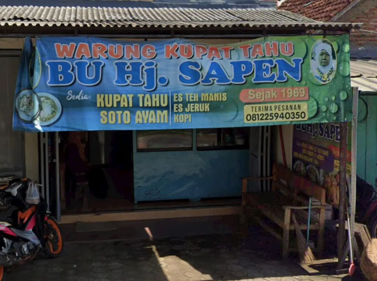 Sejarah perubahan lokasi tempat berjualan Kupat Tahu Hj. Sapen. (Foto: Google Street View)