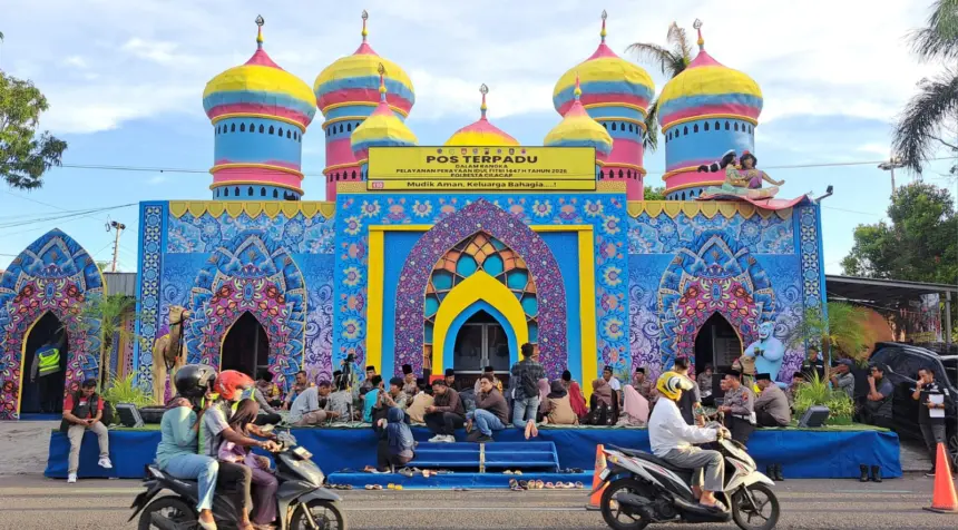 Posko mudik alun-alun cilacap