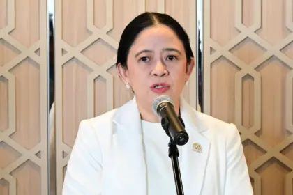Puan maharani dukung pembatasan media sosial
