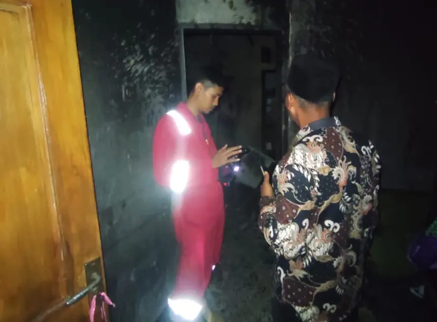 Rumah petani di majenang terbakar