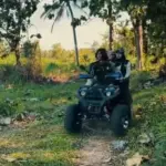 Sensasi petualangan off-road yang menjadi daya tarik unggulan di Desa Wisata Kamulyan, Bantarsari. (Sumber: Instagram @pokdarwiskamulyan)
