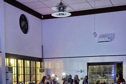Suasana kemeriahan Nobar Arirang World Tour: In Goyang Di Hetero Space Obati Kerinduan BTS ARMY, di Hetero Space Purwokerto, 11-12 April 2026.(dok Wahyu Sumantri)