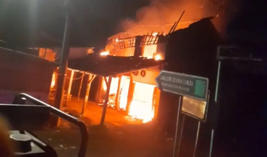 Kebakaran ruko majenang cilacap