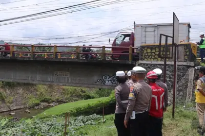 Jembatan Karanganyar