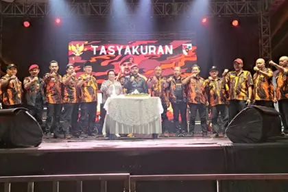 MPC Pemuda Pancasila Cilacap gelar tasyakuran pelantikan ketua dihadiri Plt Bupati Cilacap dan sejumlah ketua PP di Jateng. (Tri Aji).