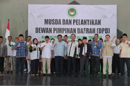 Pelantikan pengurus DPD APPSI Kabupaten Cilacap di Gedung IPHI Cilacap. (Tri Aji).