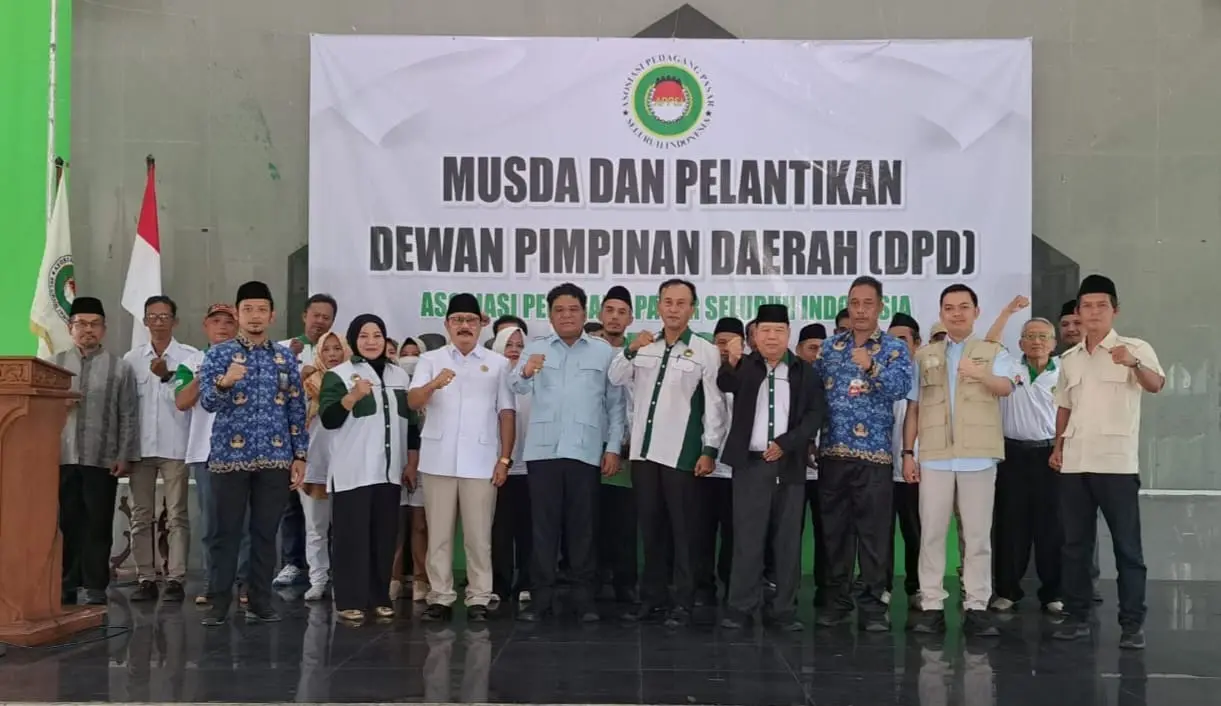 Pelantikan pengurus DPD APPSI Kabupaten Cilacap di Gedung IPHI Cilacap. (Tri Aji).