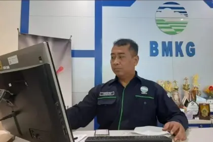 Ketua Tim Kerja Pelayanan Data dan Diseminasi Informasi BMKG Cilacap, Teguh Wardoyo. (Dok).