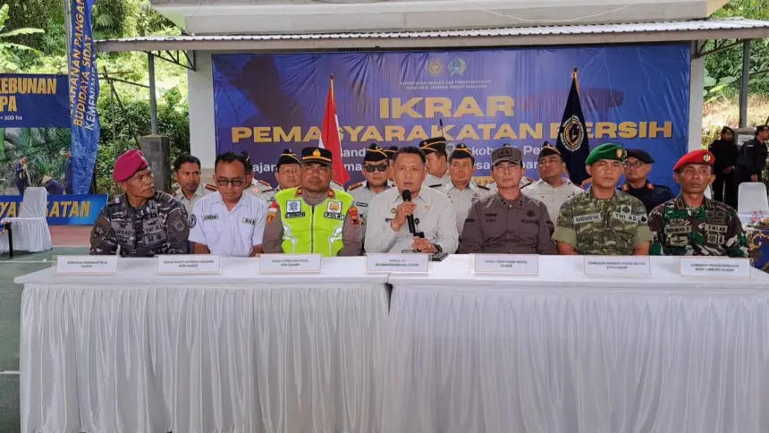 Lapas se Nusakambangan dan Cilacap Ikrar perang teehadpa handphone ilegal, narkoba, hingga praktik penipuan. (Tri Aji).