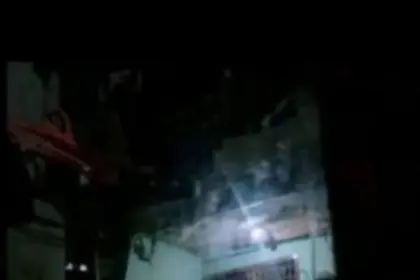 Pesan berantai terkait teror pocong di Cilacap yang meresahkan warga. (Dok).