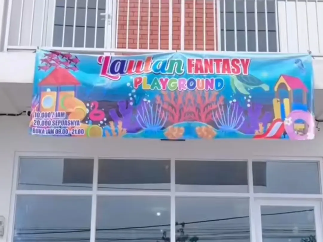 Lautan Fantasy Playground, pilihan tempat bermain anak di Jeruklegi, Cilacap dengan harga tiket masuk mulai dari Rp10.000,00. (Sumber: TikTok @lautan_fantasy_playgrond)