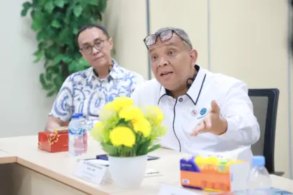 Wamenaker Fasilitasi Dialog Industrial di Multistrada di Tengah Tekanan Global