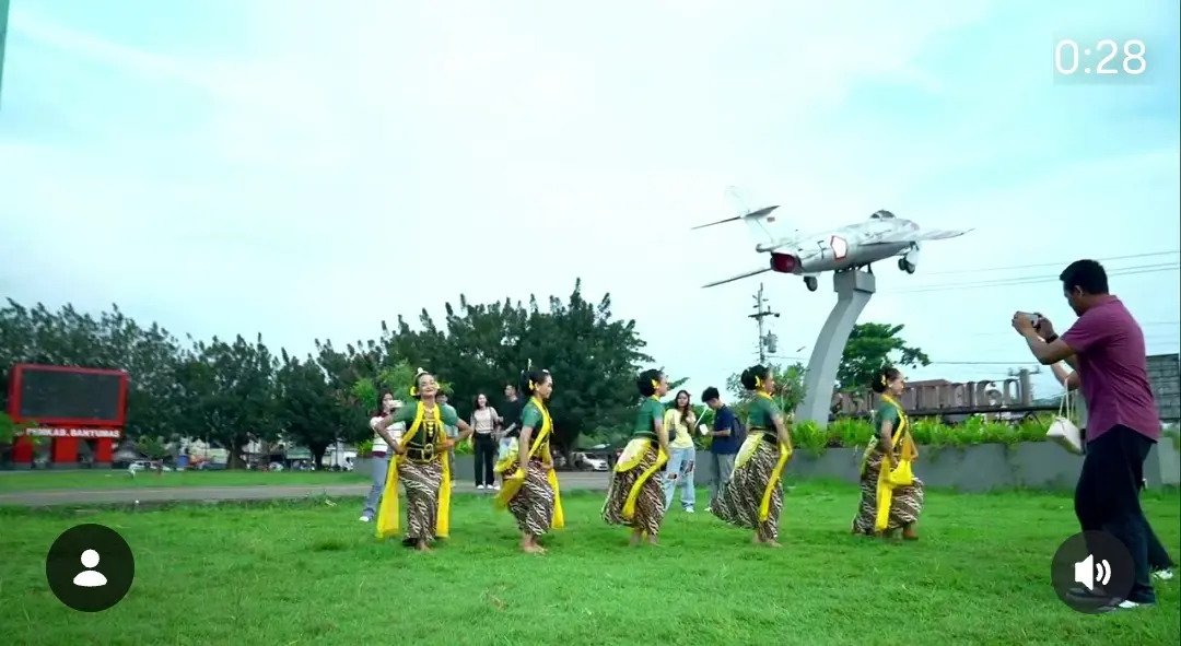 FTV spesial Banyumas terbaru yang kedua akan tayang besok, Jumat (5/6/2026). (Instagram @starvision.ftv)