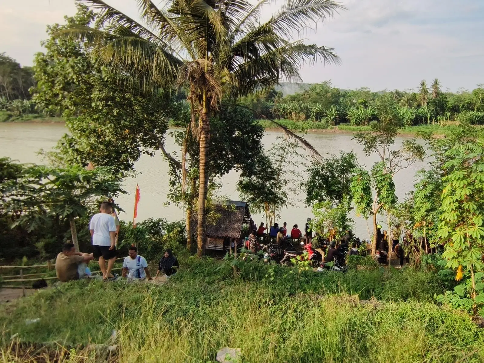 Tren 'Kalimantan' alias Kaliori Mandan Ngetan yang tengah viral di media sosial warga Banyumas. (Cilacap Today)