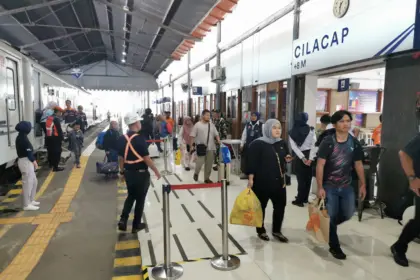 Long Weekend Bikin Stasiun Kroya Padat, Lebih dari 22 Ribu Penumpang Naik Kereta Api